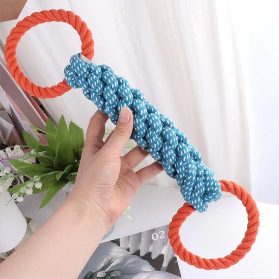 Jouet tressé à la main de 37 cm avec deux anneaux orange